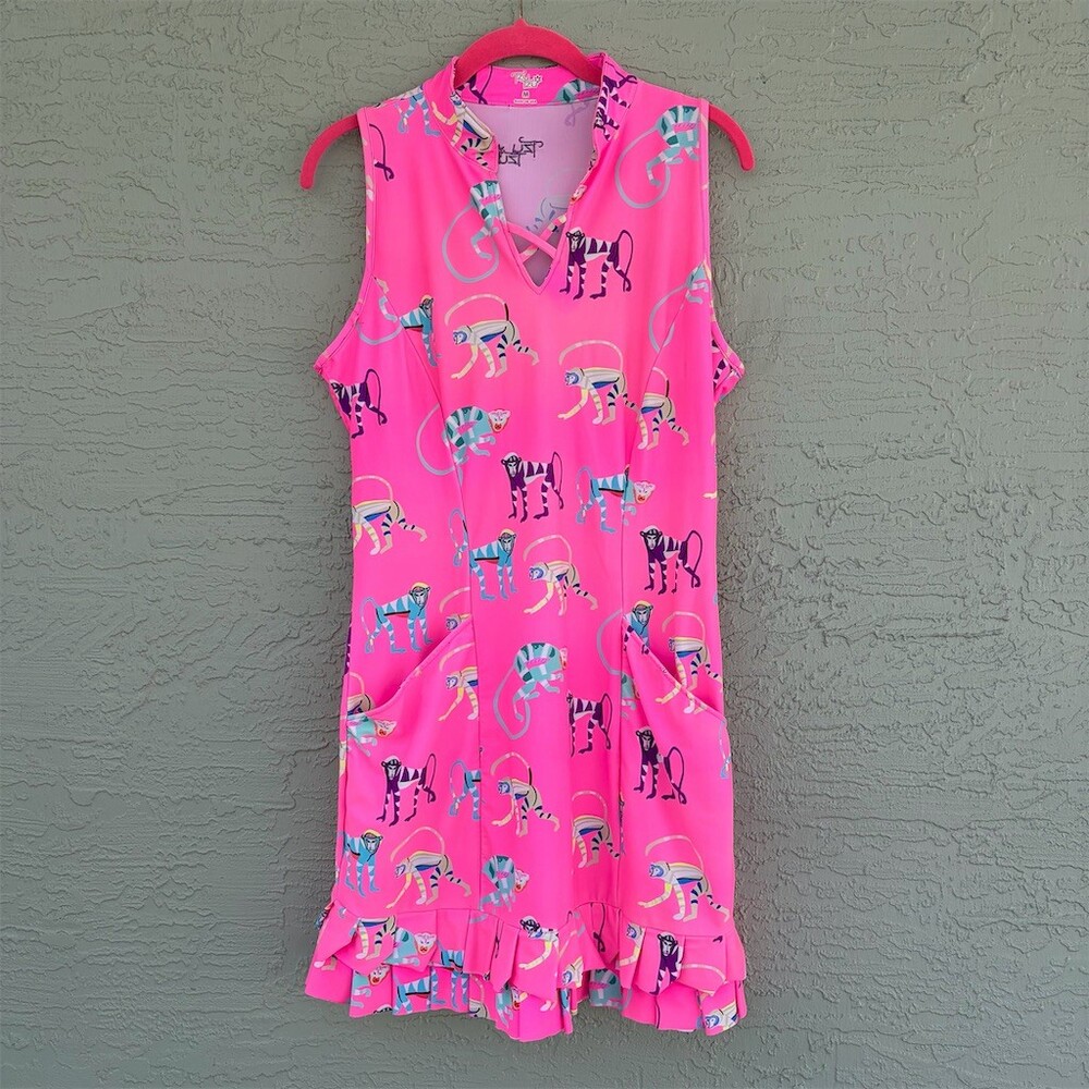 Tzu Tzu Golf Dress Womens Size M Hot Pink Monkey Print Sleeveless Pockets